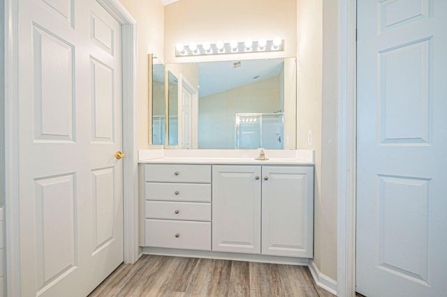 10 FIONA WAY, Brunswick, MD 21758