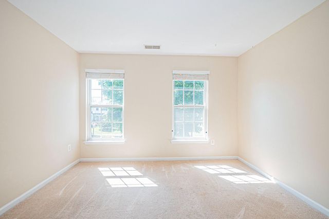 10 FIONA WAY, Brunswick, MD 21758
