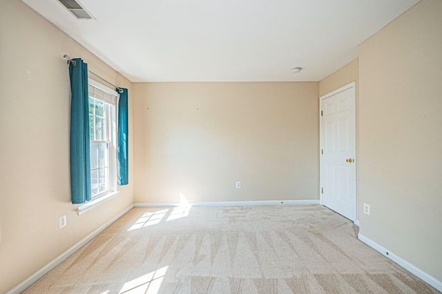 10 FIONA WAY, Brunswick, MD 21758