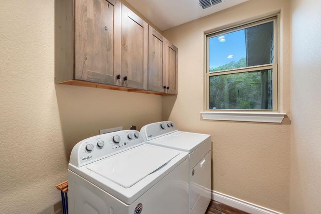 441 Eagle LN, Fischer, TX 78623