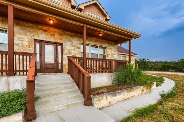 441 Eagle LN, Fischer, TX 78623