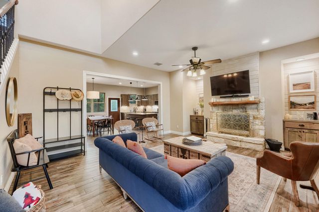 441 Eagle LN, Fischer, TX 78623