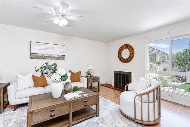8237 Henshaw, Buena Park, CA 90621