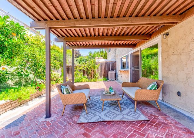 8237 Henshaw, Buena Park, CA 90621