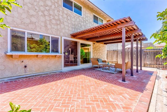 8237 Henshaw, Buena Park, CA 90621