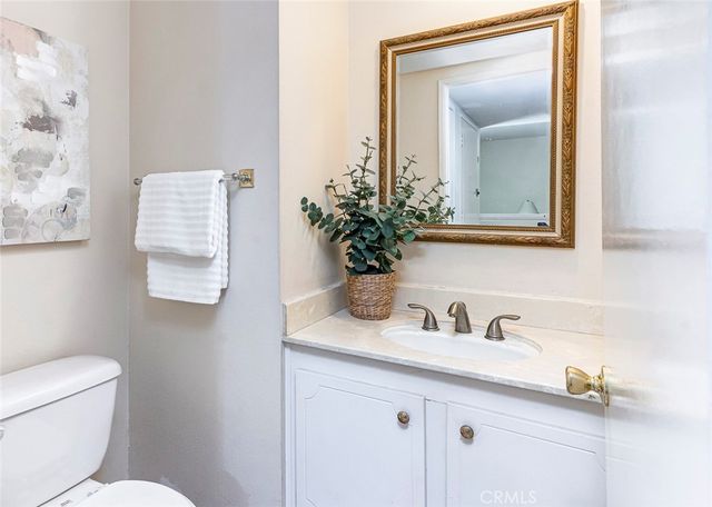 8237 Henshaw, Buena Park, CA 90621
