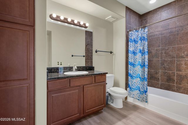 2550 E River Rd Unit 13305, Tucson, AZ 85718