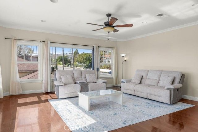 2500 Anabas Avenue, San Pedro (los Angeles), CA 90732