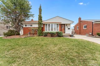 15225 Poplar Street, Southgate, MI 48195