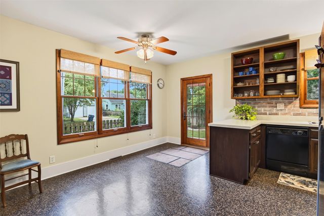 225 S Hazel Avenue, Ames, IA 50010