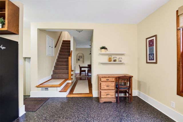 225 S Hazel Avenue, Ames, IA 50010