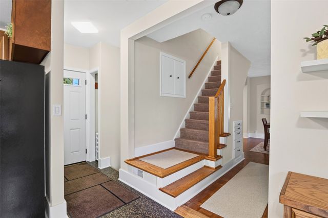225 S Hazel Avenue, Ames, IA 50010