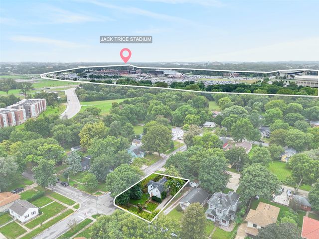 225 S Hazel Avenue, Ames, IA 50010