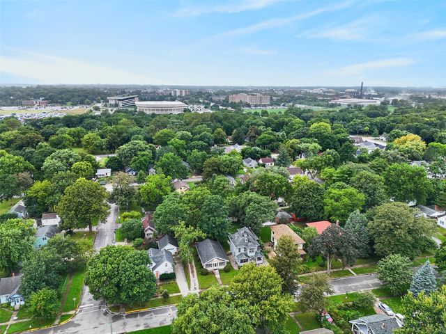 225 S Hazel Avenue, Ames, IA 50010