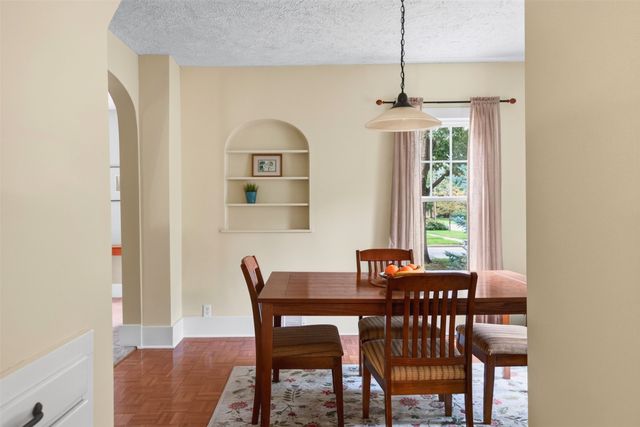 225 S Hazel Avenue, Ames, IA 50010