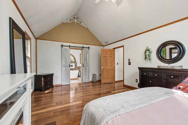 347 E Murray Road, La Porte, IN 46350