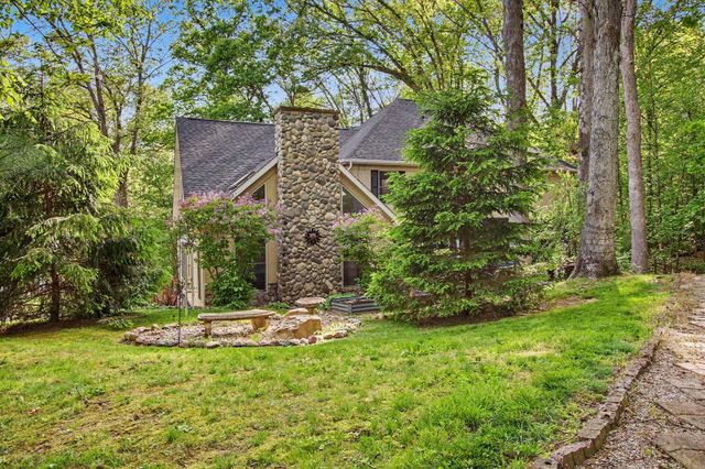 347 E Murray Road, La Porte, IN 46350