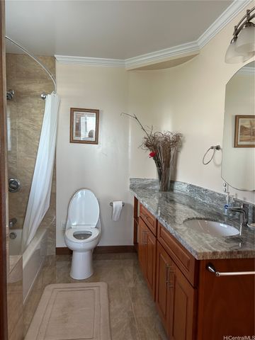 131 Hoahana Place, Honolulu, HI 96825