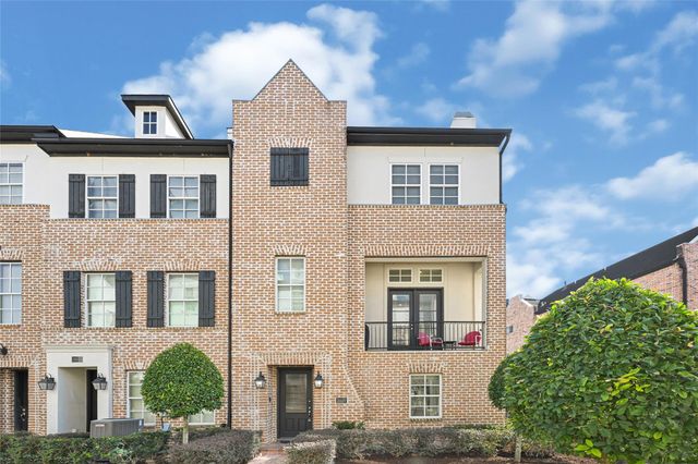 2039 Fannin Station N, Houston, TX 77045