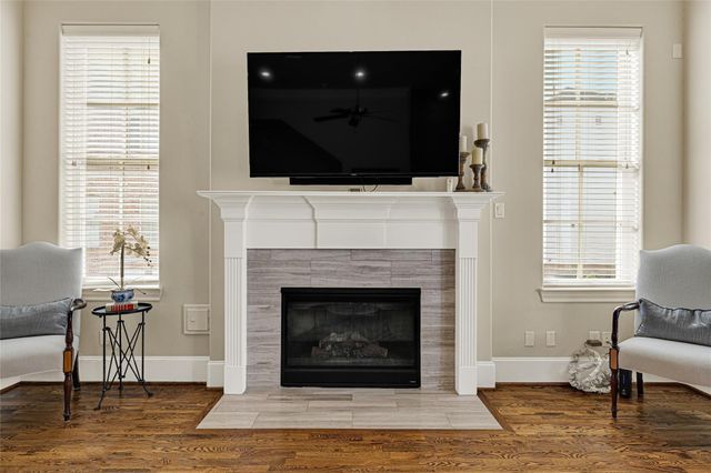 2039 Fannin Station N, Houston, TX 77045