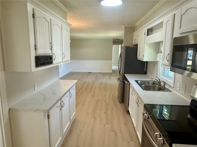 14 Lane F Lane, Coventry, RI 02816