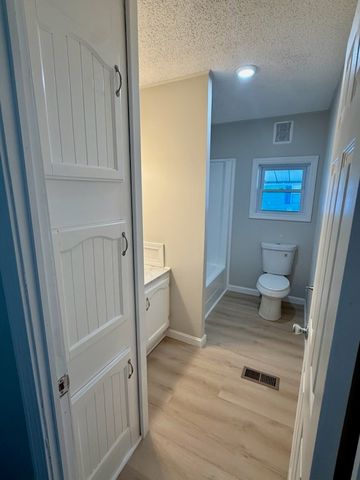 14 Lane F Lane, Coventry, RI 02816