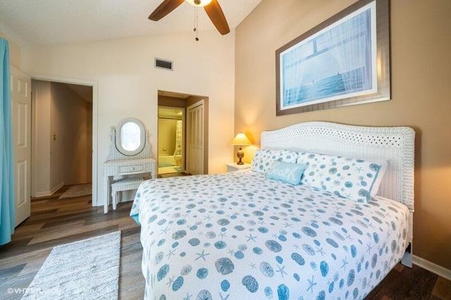 7485 SE Jamestown Terrace, Hobe Sound, FL 33455