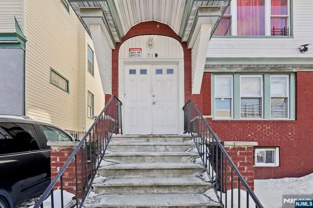 719 18th Avenue, Irvington, NJ 07111