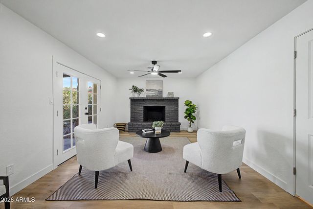 2505 S ROGERS Street, Mesa, AZ 85202