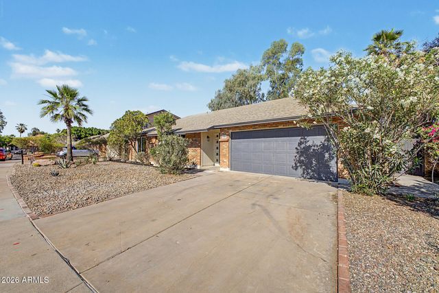 2505 S ROGERS Street, Mesa, AZ 85202