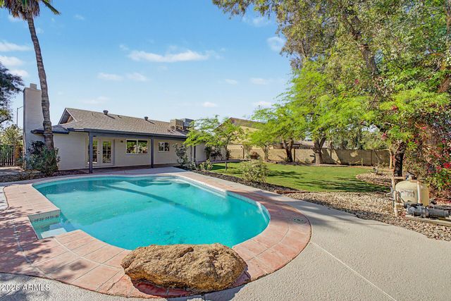 2505 S ROGERS Street, Mesa, AZ 85202