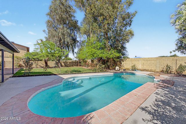 2505 S ROGERS Street, Mesa, AZ 85202