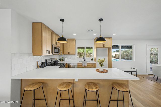 2505 S ROGERS Street, Mesa, AZ 85202