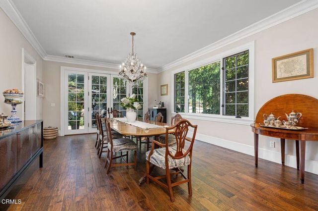 951 Descanso Drive, La Canada Flintridge, CA 91011