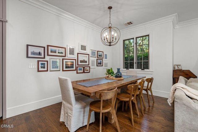 951 Descanso Drive, La Canada Flintridge, CA 91011