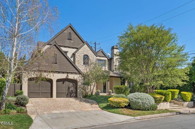 951 Descanso Drive, La Canada Flintridge, CA 91011