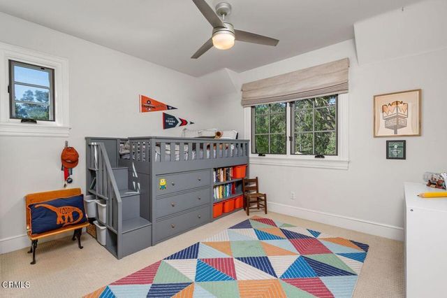 951 Descanso Drive, La Canada Flintridge, CA 91011