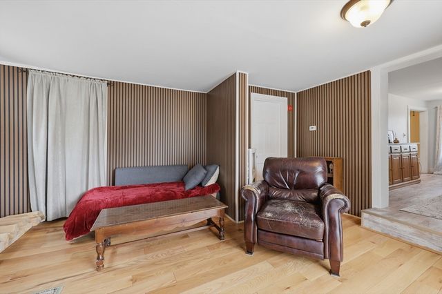 8 Stones Corner Road, Berlin, MA 01503