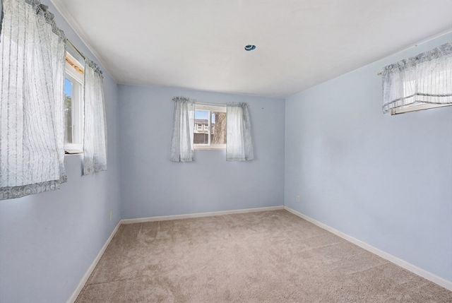 8 Stones Corner Road, Berlin, MA 01503