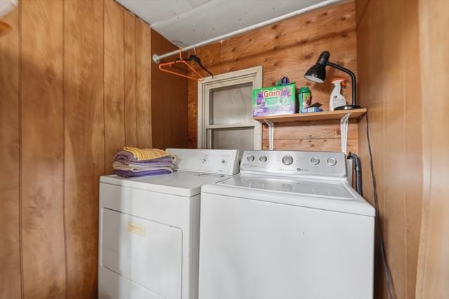 8 Stones Corner Road, Berlin, MA 01503