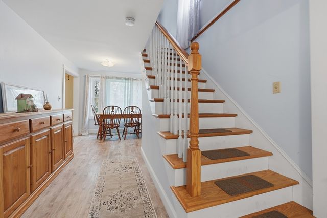 8 Stones Corner Road, Berlin, MA 01503