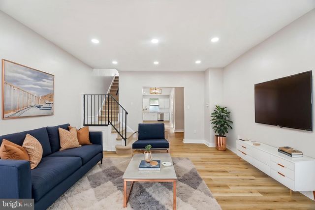 5028 N CAMAC ST, Philadelphia, PA 19141