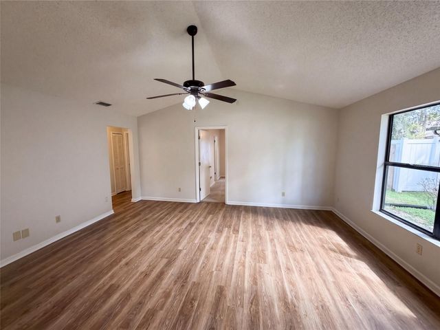 10033 CREEKWATER BOULEVARD, Orlando, FL 32825