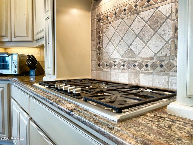 1233 S Lakeview Drive, Prescott, AZ 86301