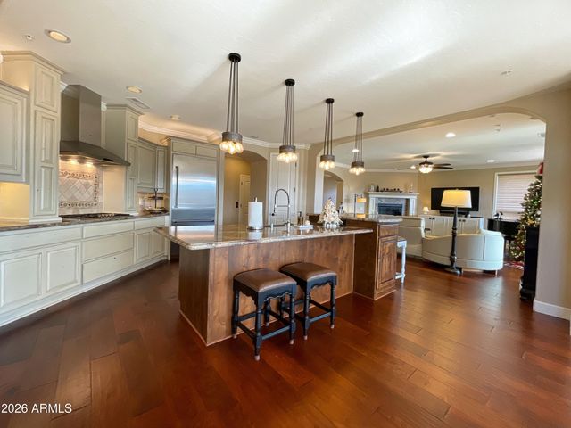 1233 S Lakeview Drive, Prescott, AZ 86301