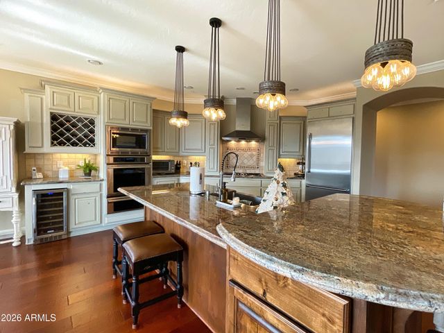 1233 S Lakeview Drive, Prescott, AZ 86301