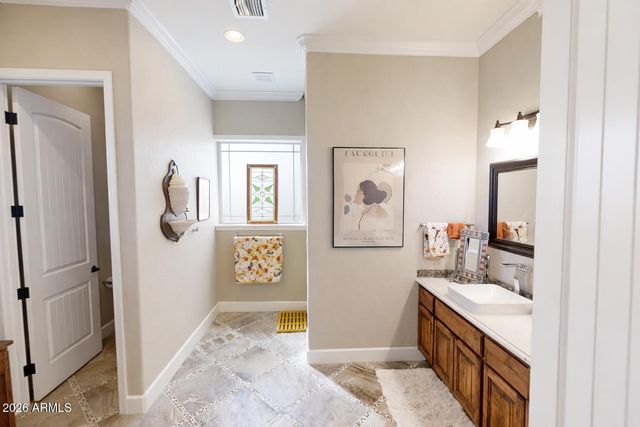 1233 S Lakeview Drive, Prescott, AZ 86301