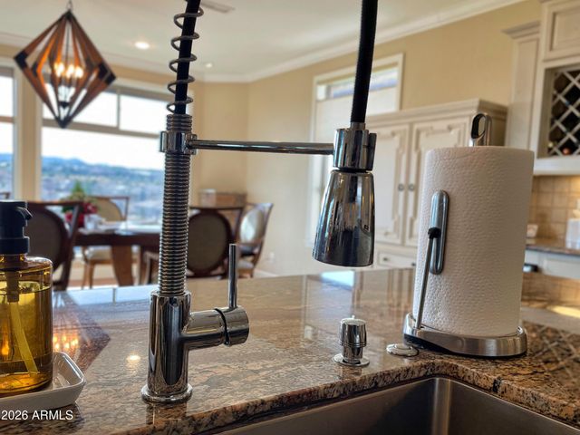 1233 S Lakeview Drive, Prescott, AZ 86301