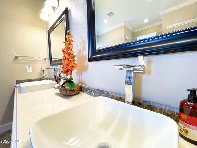 1233 S Lakeview Drive, Prescott, AZ 86301