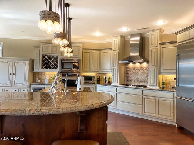 1233 S Lakeview Drive, Prescott, AZ 86301